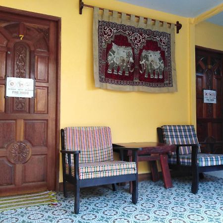 Baan Bussara Hotel Phra Nakhon Si Ayutthaya Exterior foto